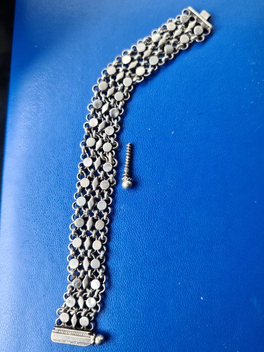 N Bratara argint masiv 925 Armenia,stare perfecta,deosebita