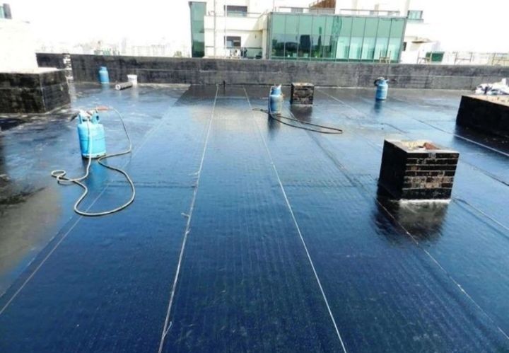 Meseriasi   acoperisuri si multe altele