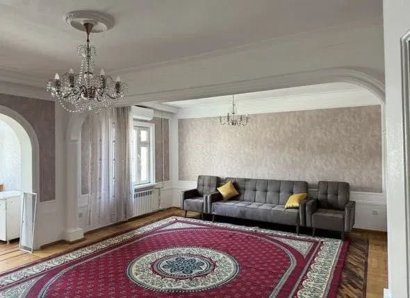 Квартира 4/5/9
Метро Ойбек, Huawei
Массив Госпитальный