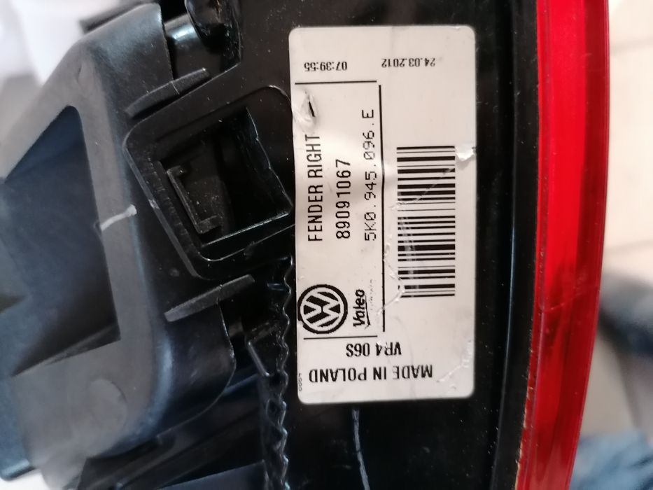 Vindem stop dreapta original pentru VW Golf 6 GTI cod 5K0 945 096 F