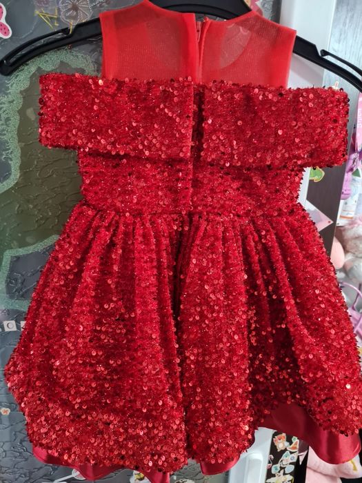 Rochita pe comanda 2-4 ani