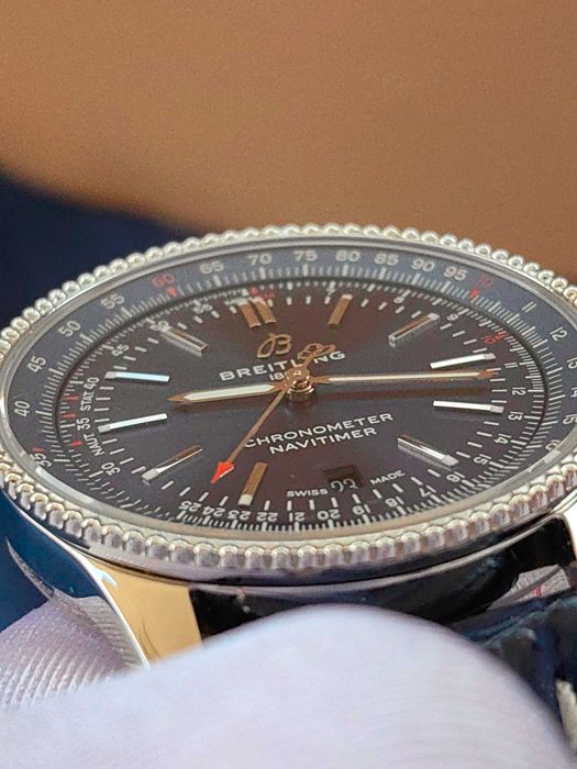 Breitling Navitimer с 2 секунди отклонение