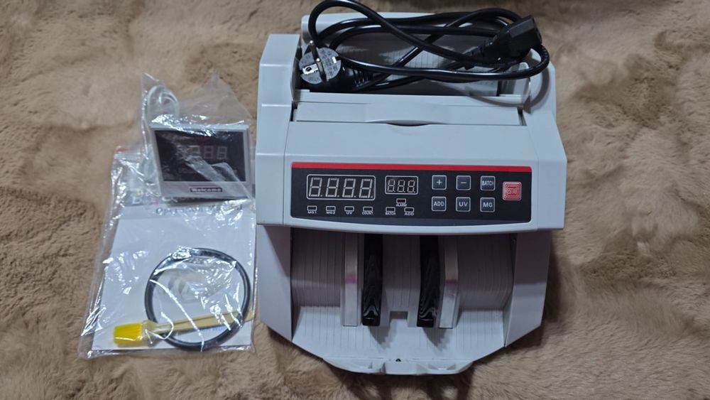 Машинка для счёта денег