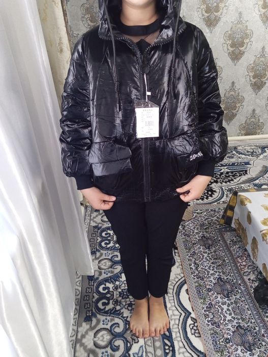 Ayollar qish fasliga kurtkalari