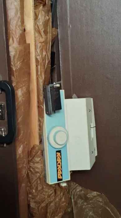 Вязальная машина Каскад в упаковке