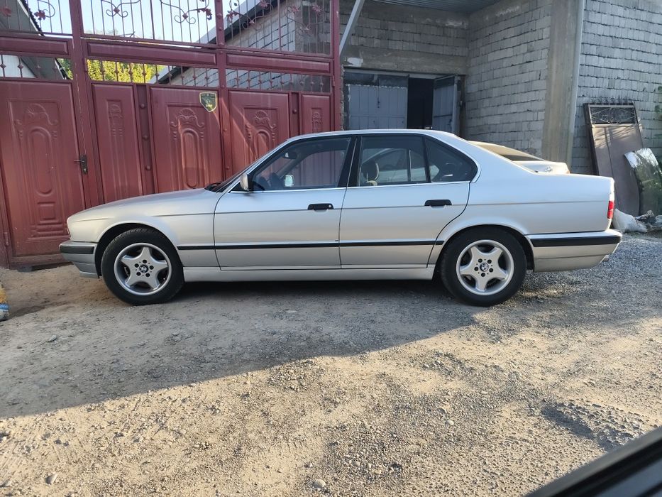 Срочно продам диски в изумительном состояний.