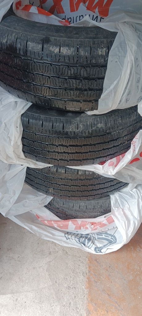 Продам шины летние