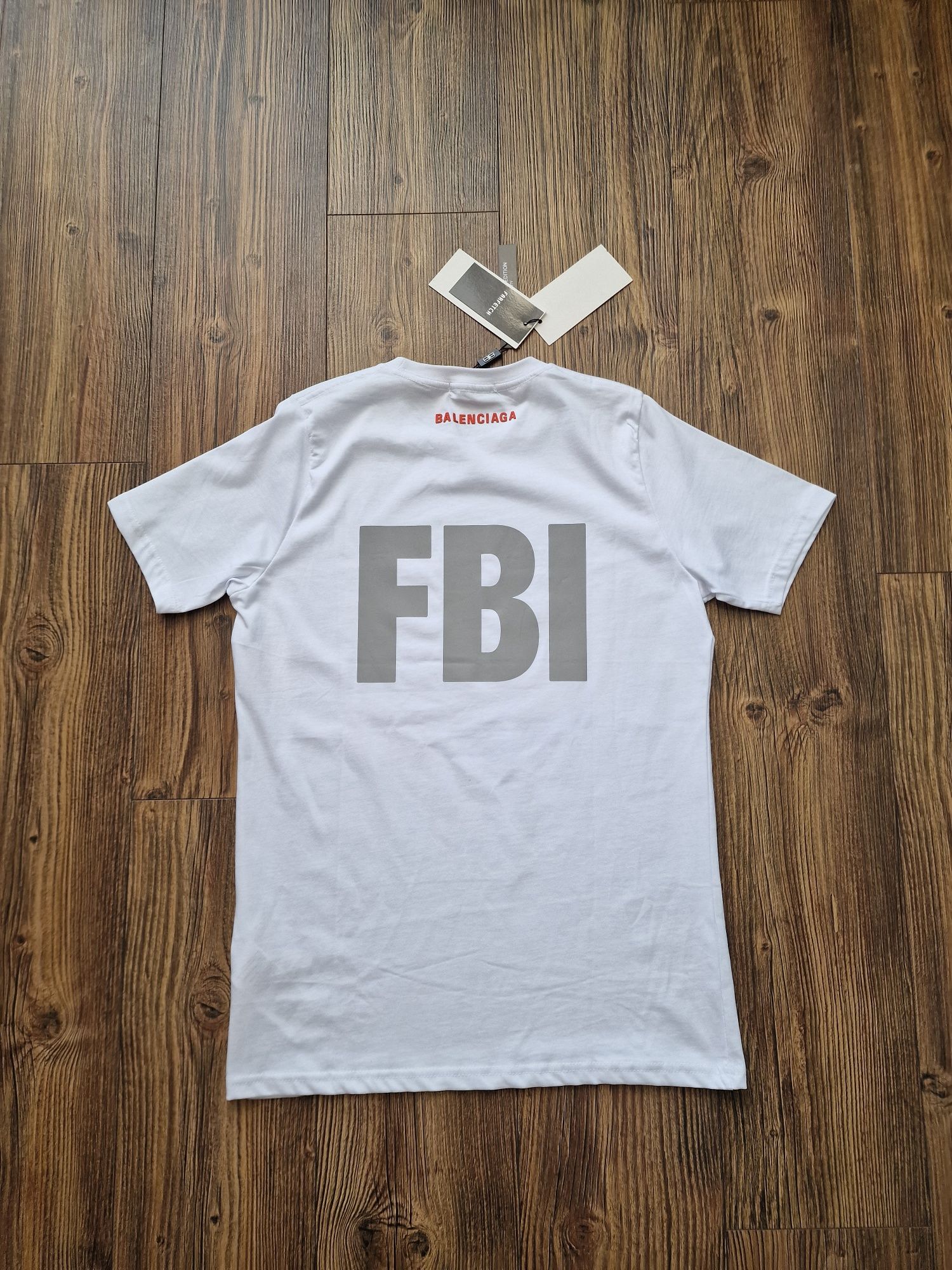 Страхотна мъжка тениска BALENCIAGA. размер S M L XL