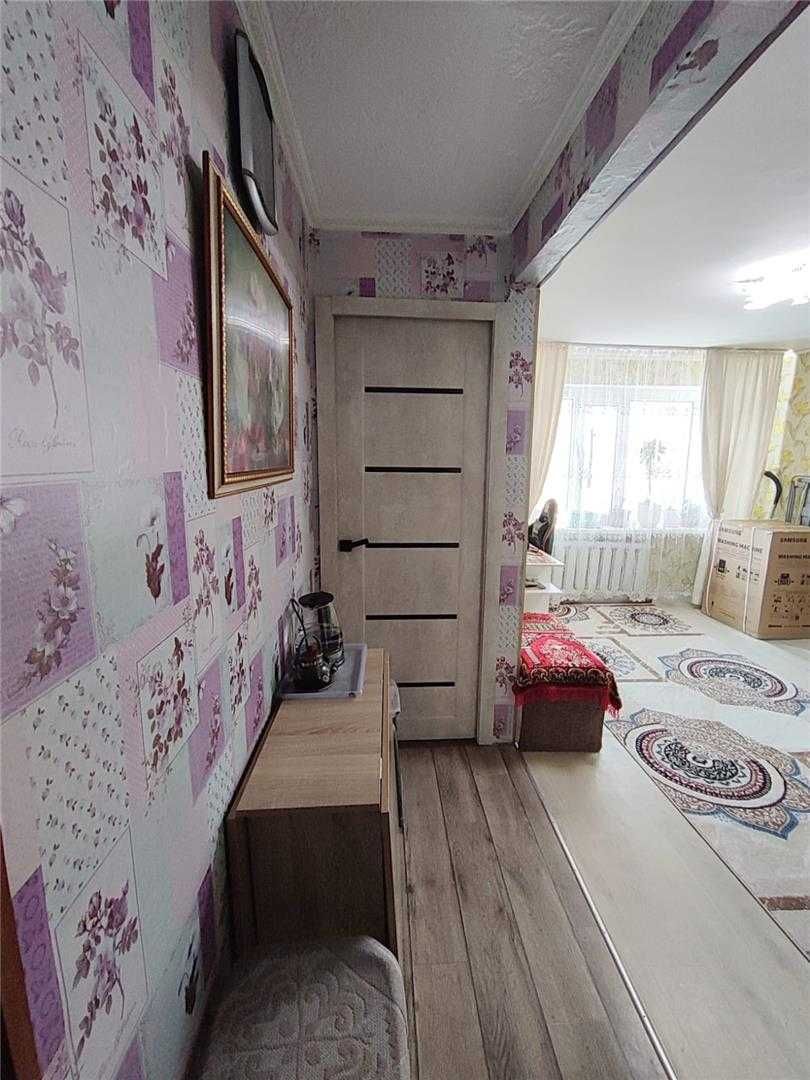 *Продам 2 комн квартиру 13 микр-н. Помощь в ипотеке.