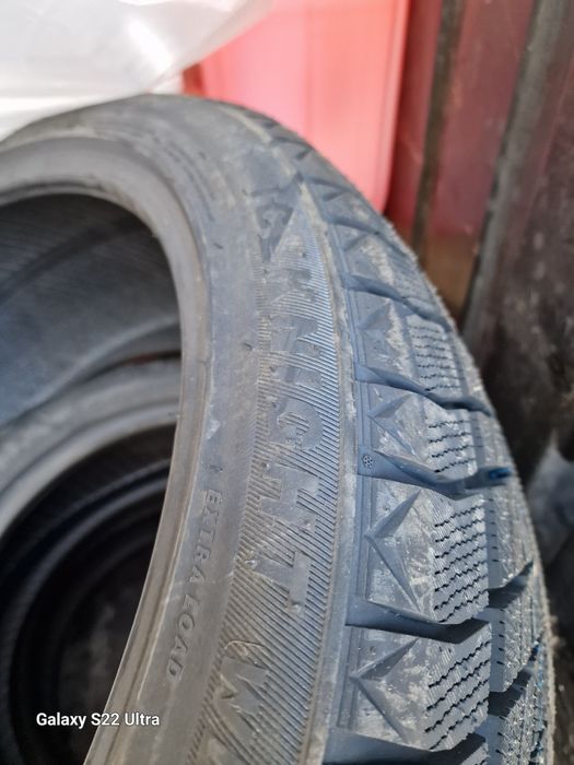 275 40 22 BOTO Зимни гуми