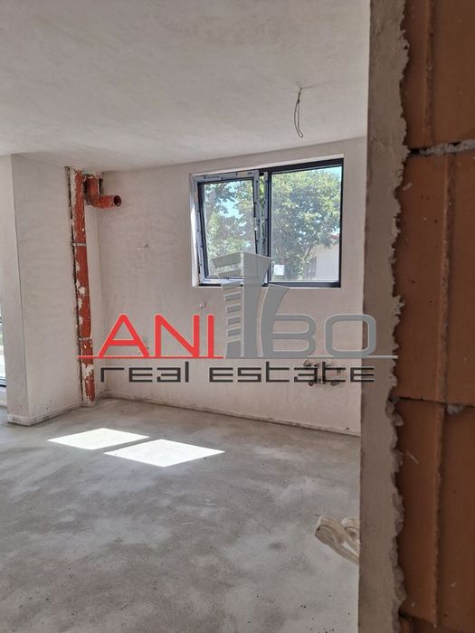 Продава се Двустаен апартамент в Варна, Галата - 77 кв.м за 1494 €/кв.м - Снимка #2