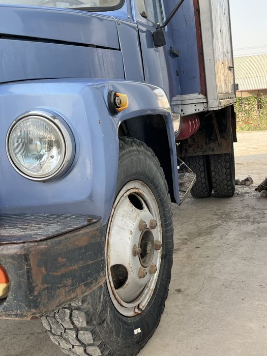 gaz 53 sotiladi