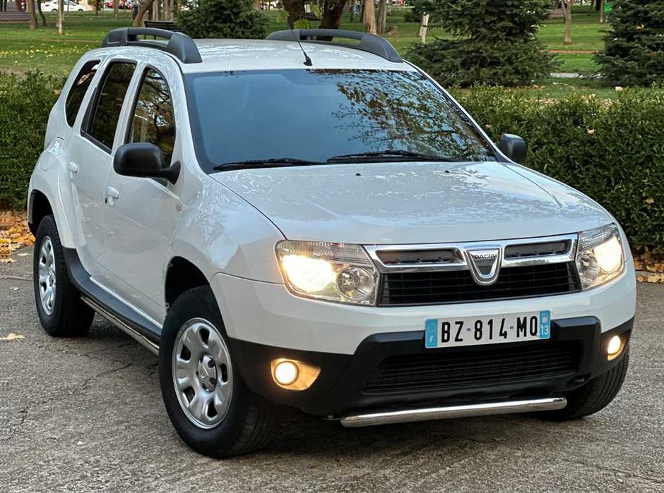 Dacia DUSTER an 2013-1.5 Diesel-EURO 5-Dotari PLUS-Foarte INGRIJIT