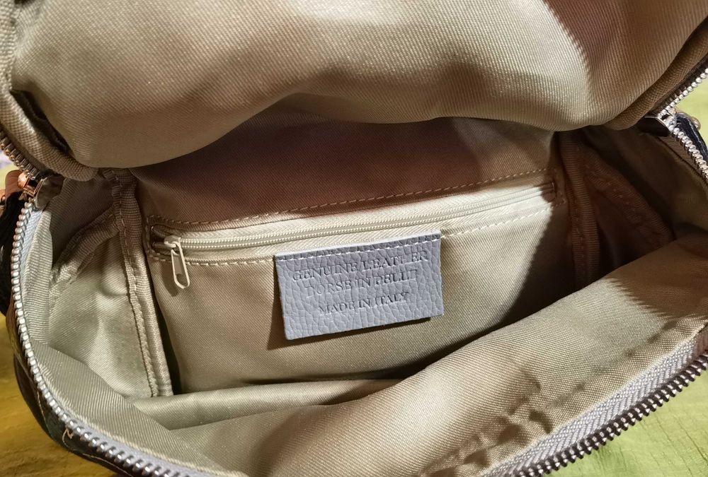 Чантичка от Италия, ръчно рисувана от естествена телешка кожа