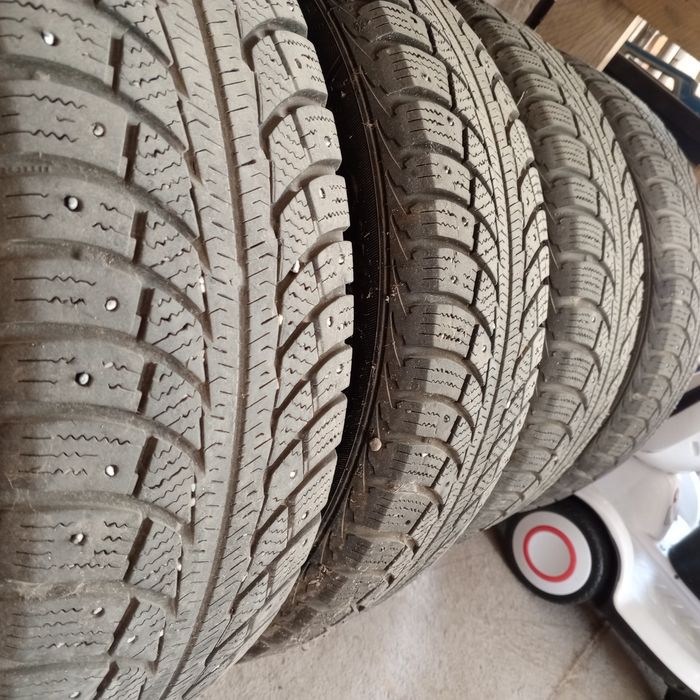 Шины зимние на ниву