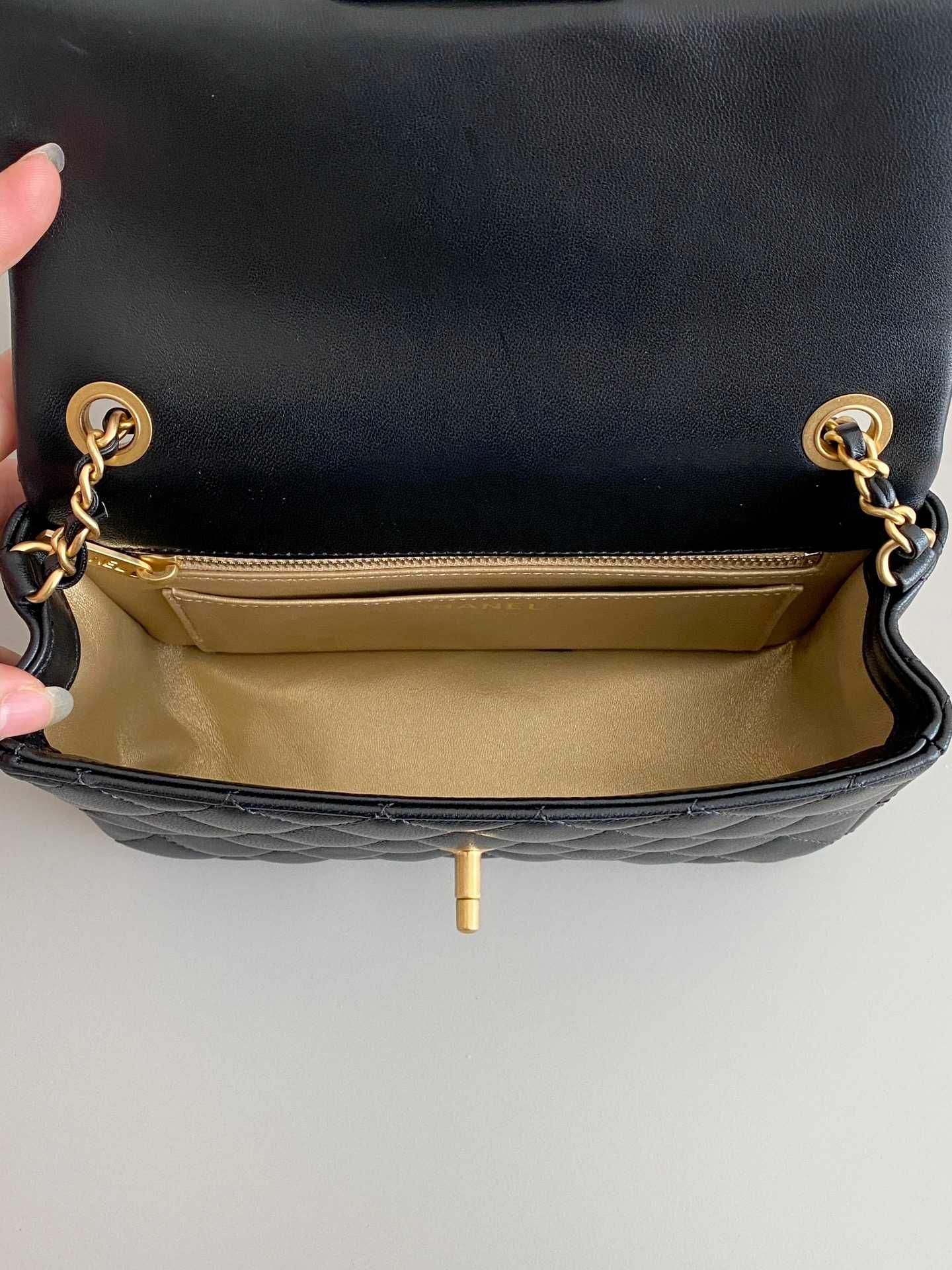 Geanta Chanel Classic 20cm, Premium