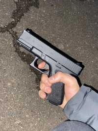 Airsoft Glock 19  CO2