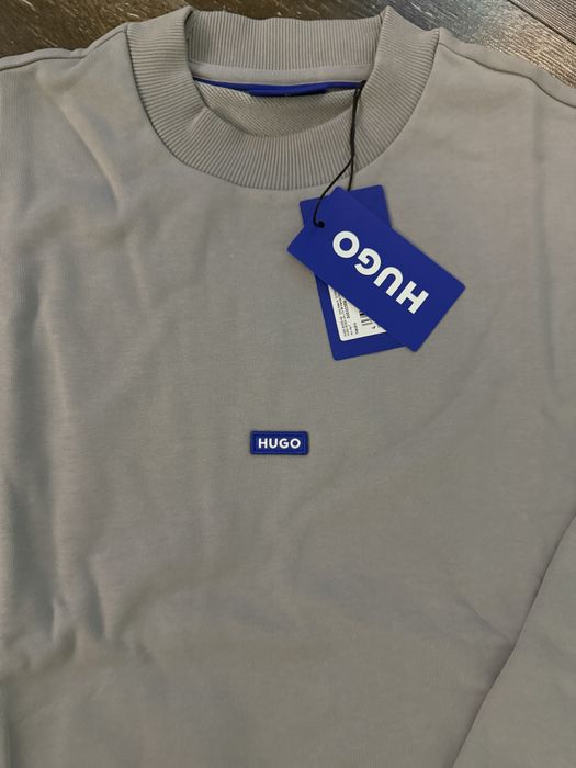 Hugo BOSS нов суитчър, оригинал XL