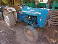 Vând tractor Ford 30000