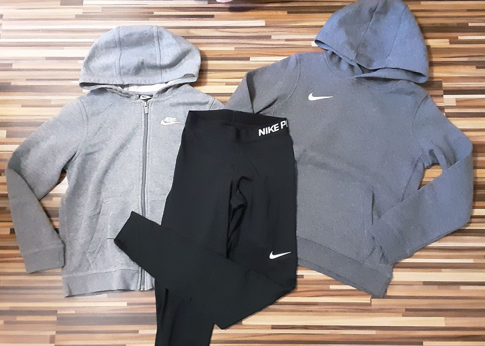 (XS) NIKE PRO оригинални клин(30лв)гащеризон(59лв),горници