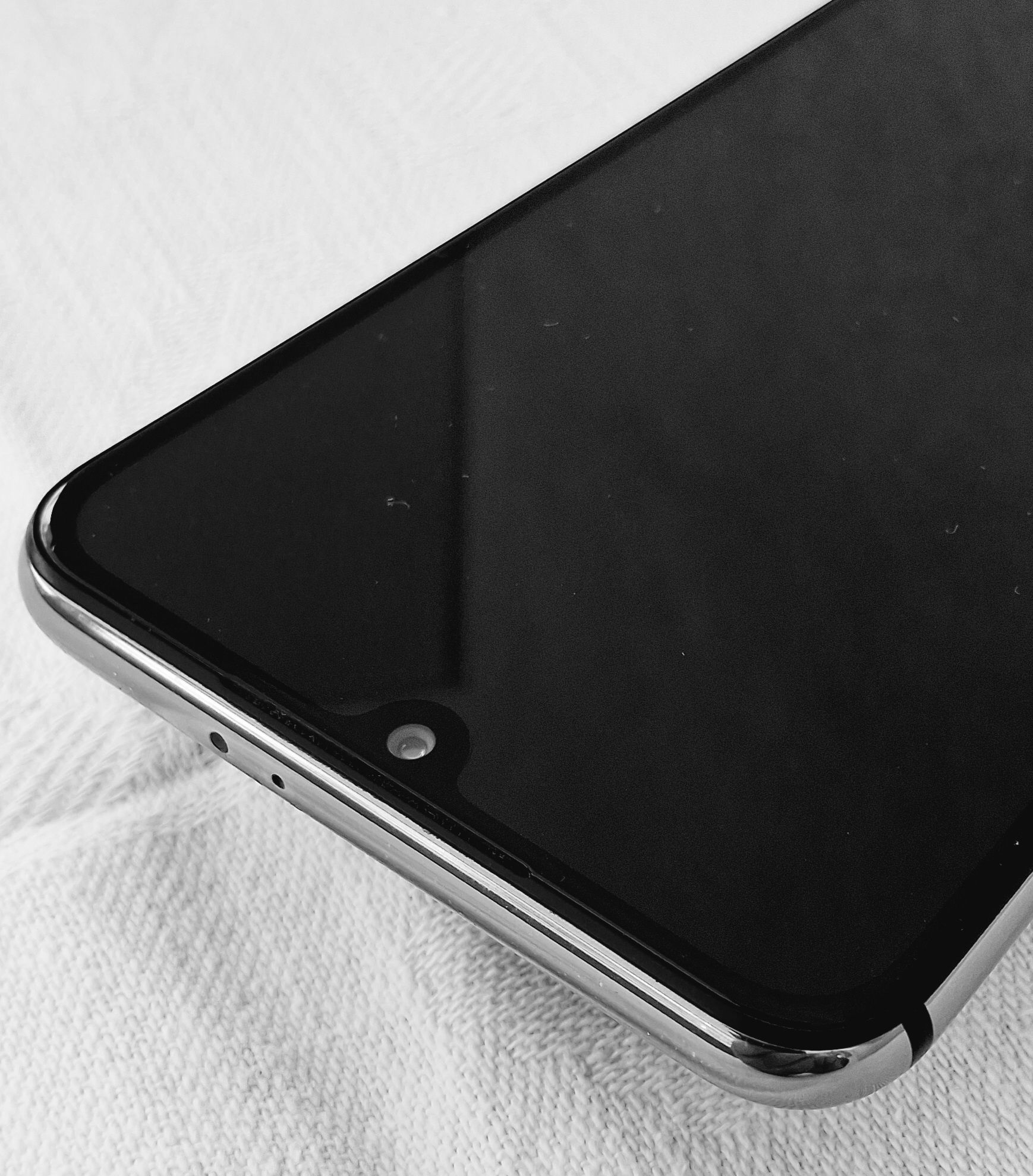 Xiaomi MI 9 SE дисплей 5.97"