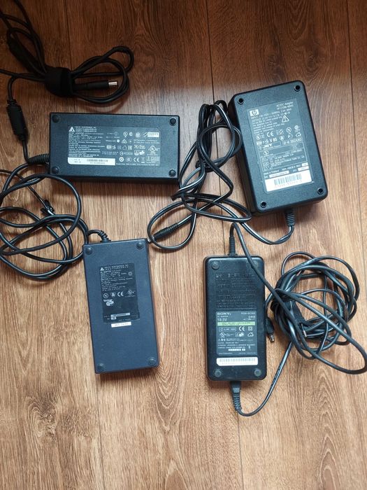 Incarcatoare Laptop Dell,Asus,Toshiba,Lenovo etc!