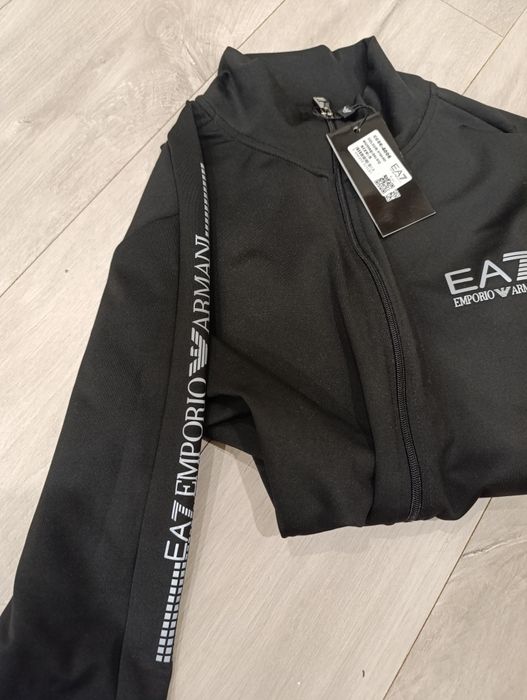 Спортен екип, анцуг Armani