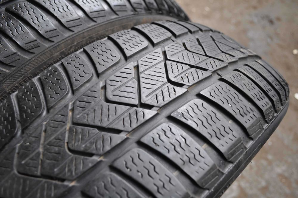 205/60 R17 PIRELLI Sottozero 3 93H