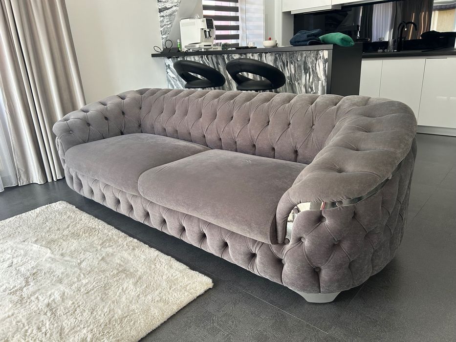 Canapea chesterfield , 3  locuri