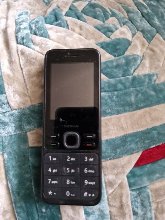 Телефон сатылады простой нокиа