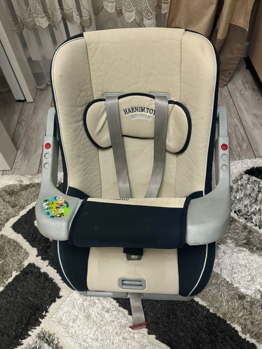 Детское кресло отличного качества