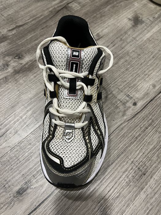 New Balance 1906 маратонки