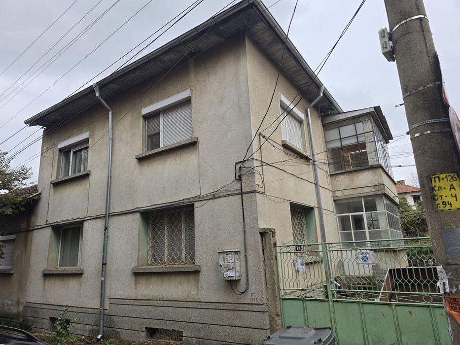 Етаж от къща в Плевен-Център площ 90 цена 89000