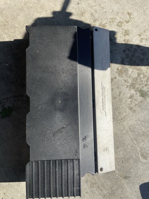 Vand amplificator Audio Audi A6 A8 Bose multimedia / muzica