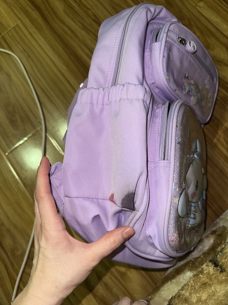 Продам школьный портфель