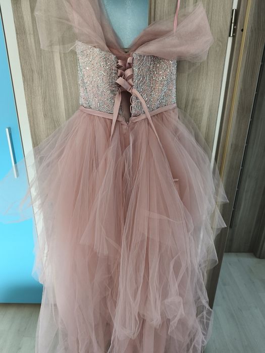 Vând rochie eleganta