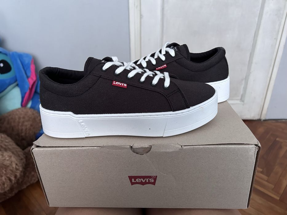 Марстонки Levi’s