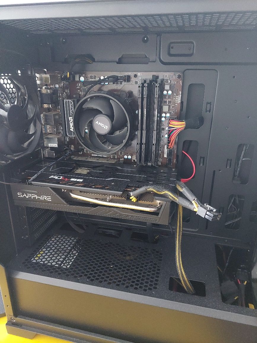 PC Gaming Ryzen 3 20gb RAM Radeon RX 5700 8gb