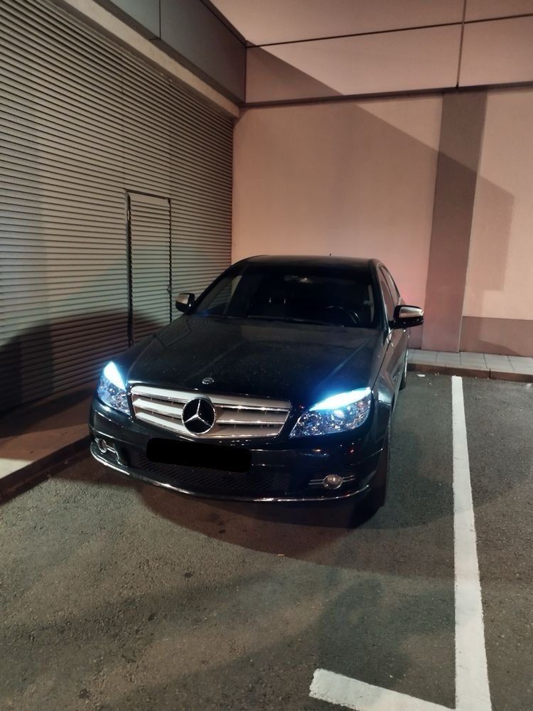 Цветни LED крушки за габарит,интериор,стопове
