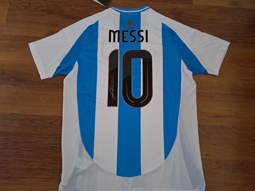 Фланелка Messi размер М