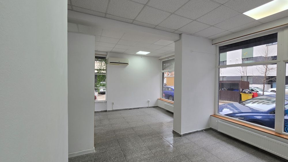 Spatiu comercial de închiriat in Militari Residence
