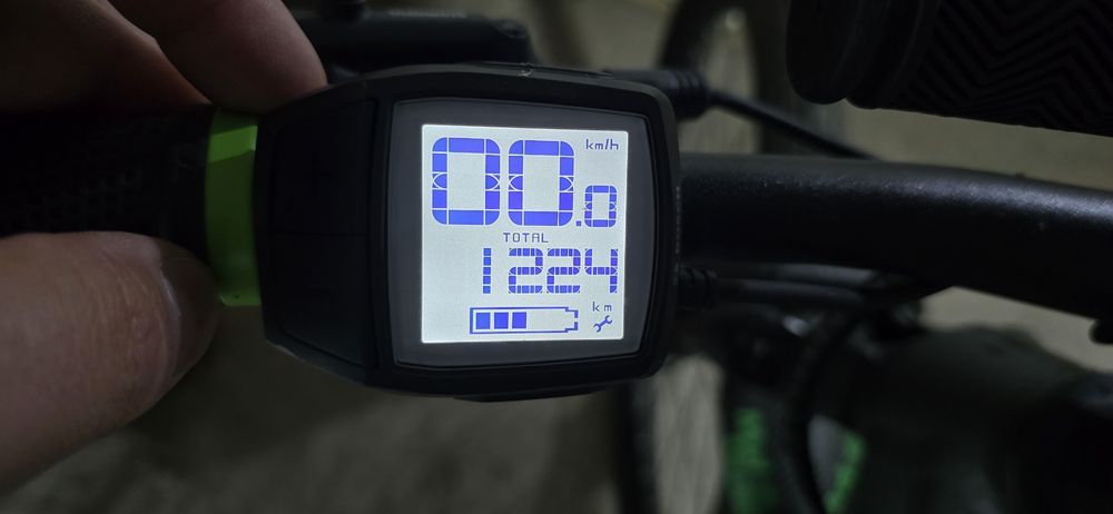 Ел. Велосипед Cube Reaction  s размер