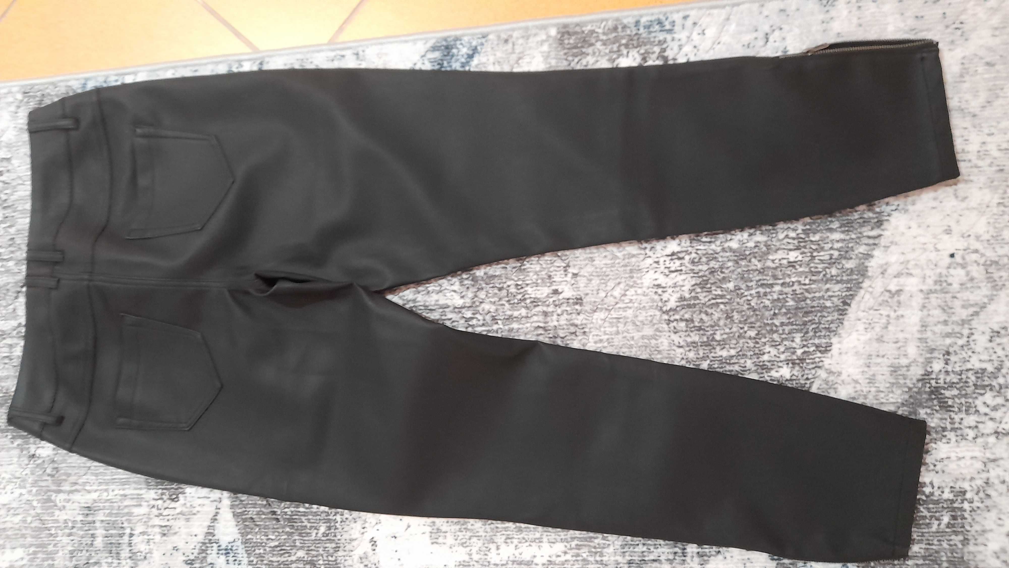 Pantaloni piele ecologica