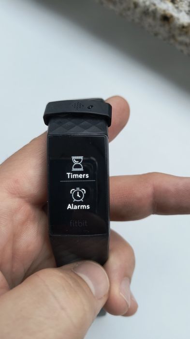 Bratara fitness Fitbit Charge 4