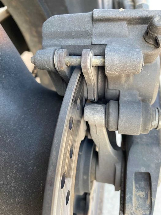 Продавам пистов мотор Honda Cbr 600 F4I Sport