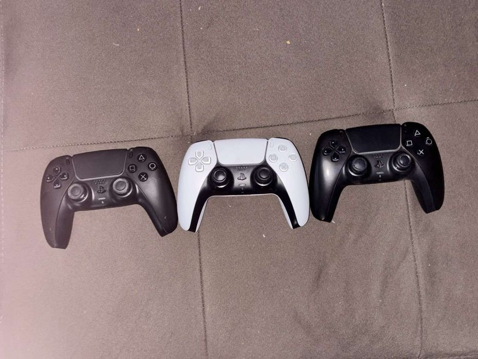 Playstation 5 със аксесоари и игри