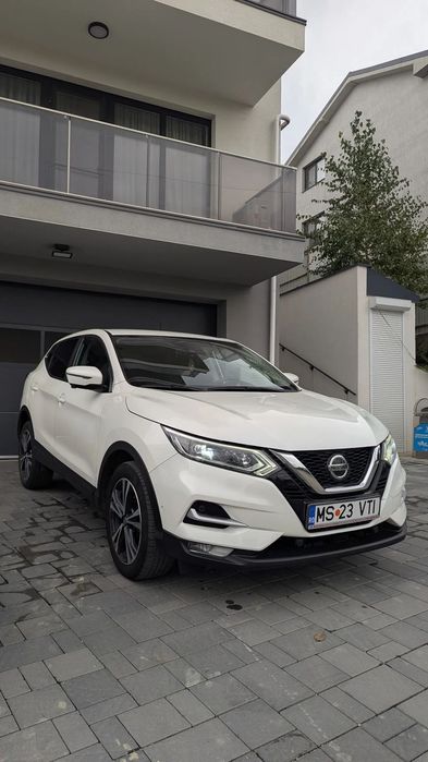 Nissan Qashqai Mașina e cumpărată de noua din Romania
