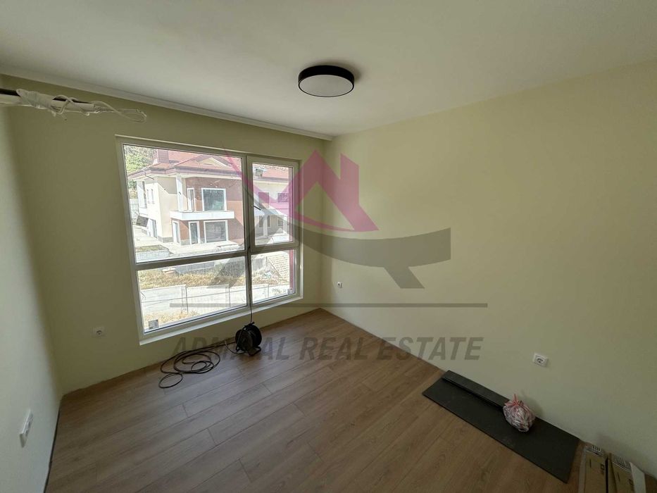 Продава се Тристаен апартамент в Варна, Виница - 86 кв.м за 1860 €/кв.м - Снимка #4