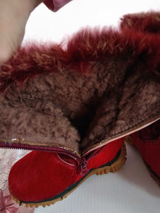 Зимни ботушки за момичета.