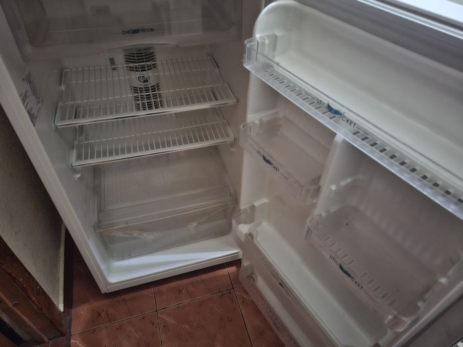 Холодильник Samsung